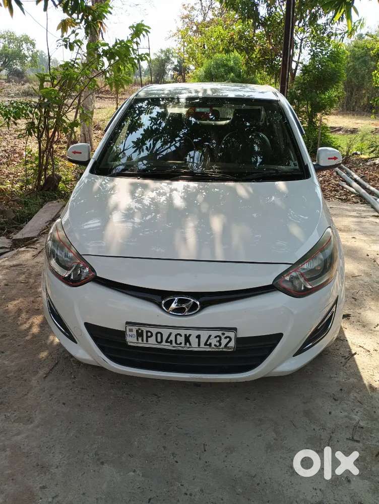 Hyundai I20 2012 Diesel 75000 Km Driven