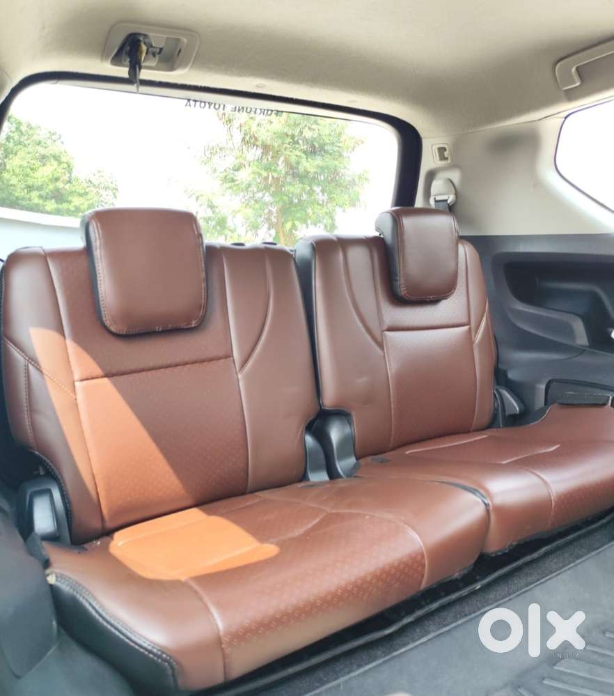 Toyota Innova Crysta 2.4 G Mt 8s, 2022, Diesel