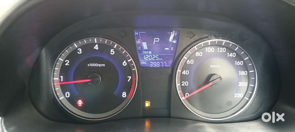 Hyundai Fluidic Verna 1.6 Vtvt Sx, 2014, Petrol