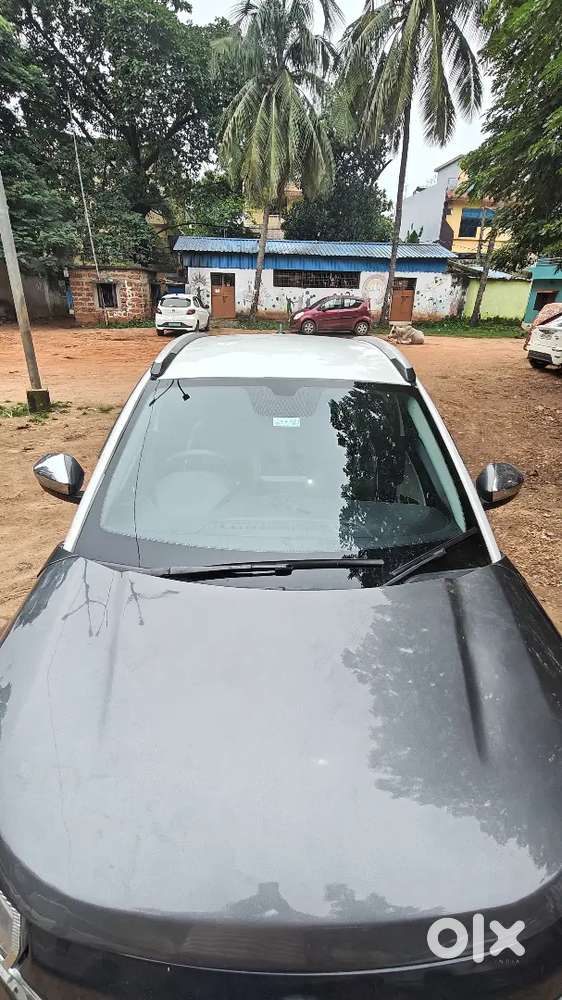 Tata Nexon Petrol