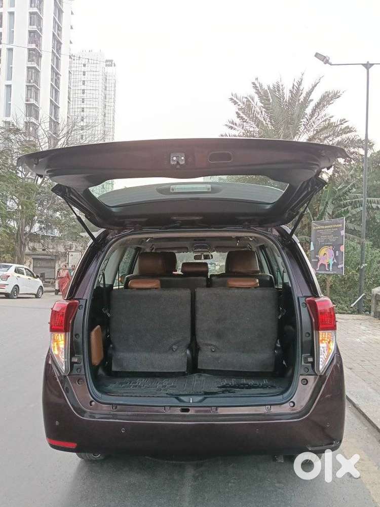 Toyota Innova Crysta 2.4 V 8 Str, 2022, Diesel