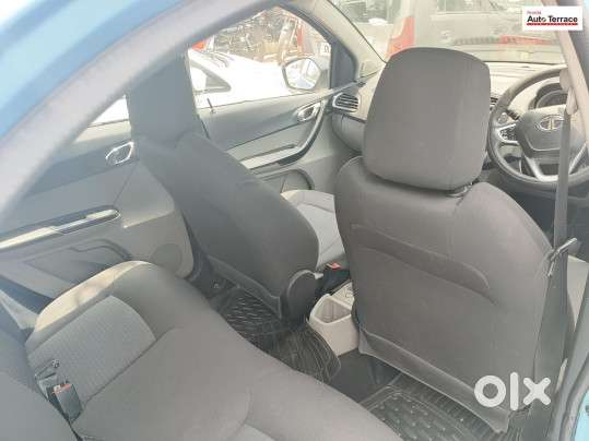 Tata Tiago Xe, 2018, Petrol
