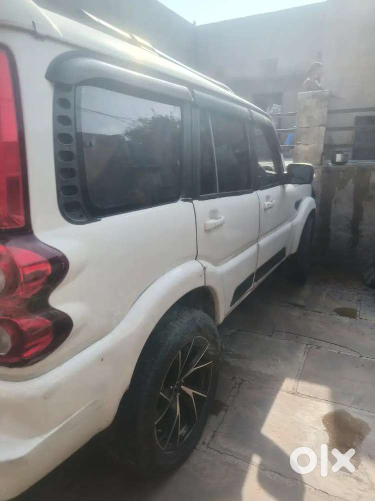 Mahindra Scorpio Diesel 2012