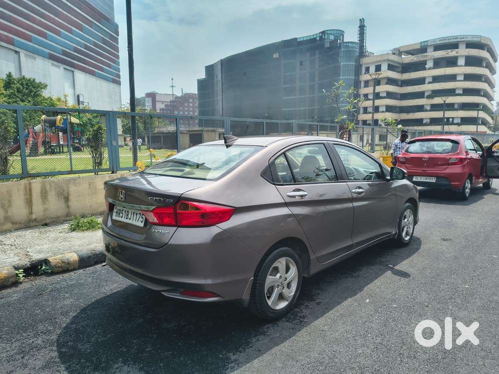 Honda City V Mt Exclusive, 2015, Petrol