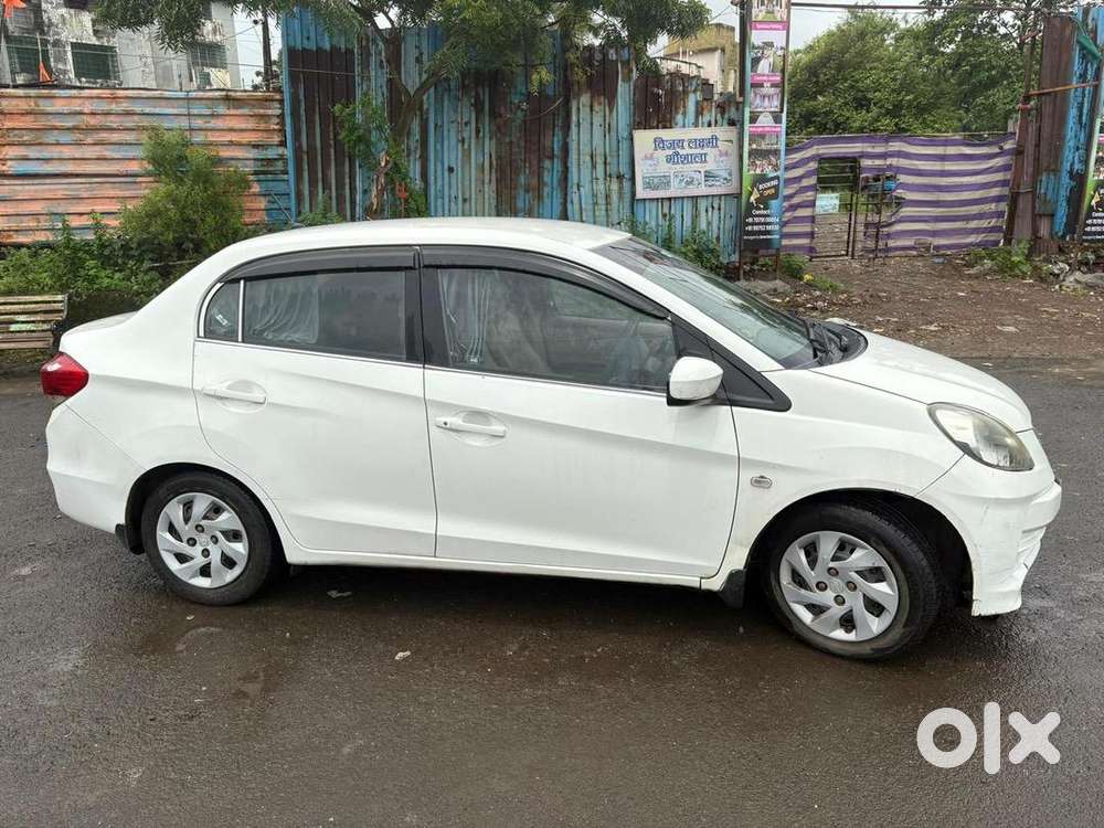 Honda Diesel 2013 Car