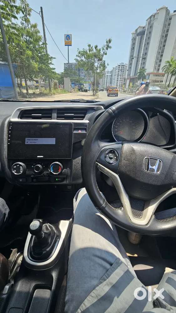 Honda Jazz 2017 Petrol Well Maintained 2018 Registered