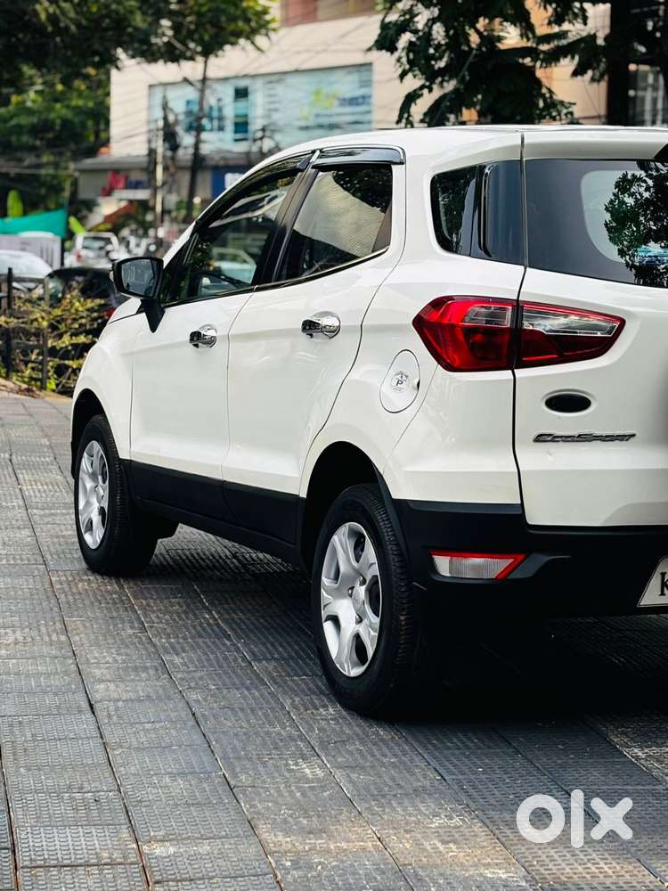 Ford Ecosport 2013-2015 1.5 Dv5 Mt Ambiente, 2014, Petrol