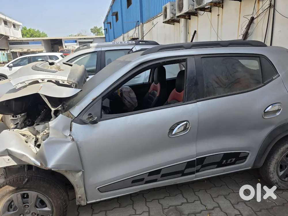 Remault Kwid Accidetanal Scrap