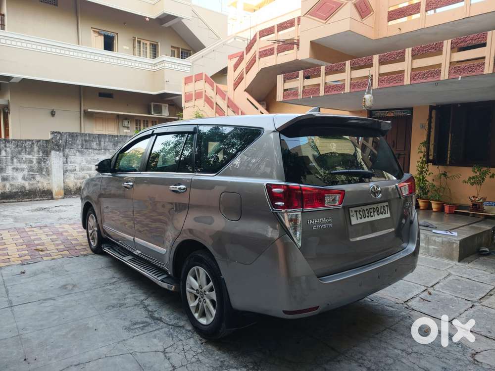 Toyota Innova Crysta 2.4 G Mt, 2017, Diesel