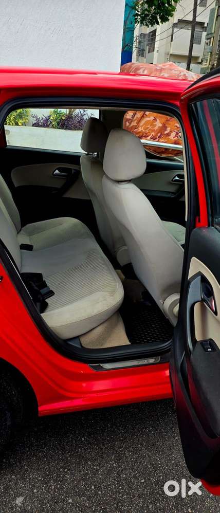 Volkswagen Polo Petrol Highline 1.2l, 2013, Petrol