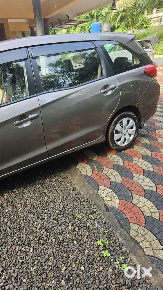 Honda Mobilio Diesel 2014