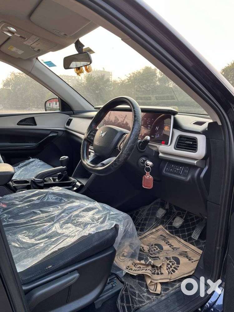 Mahindra Xuv700 2.2 Ax 5 Diesel Mt Str, 2022, Diesel