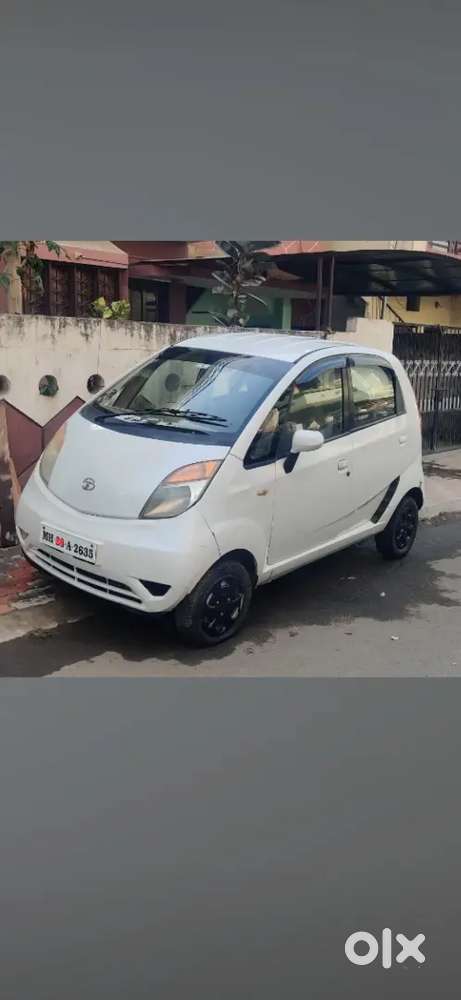 Tata Nano 2012 Top Model