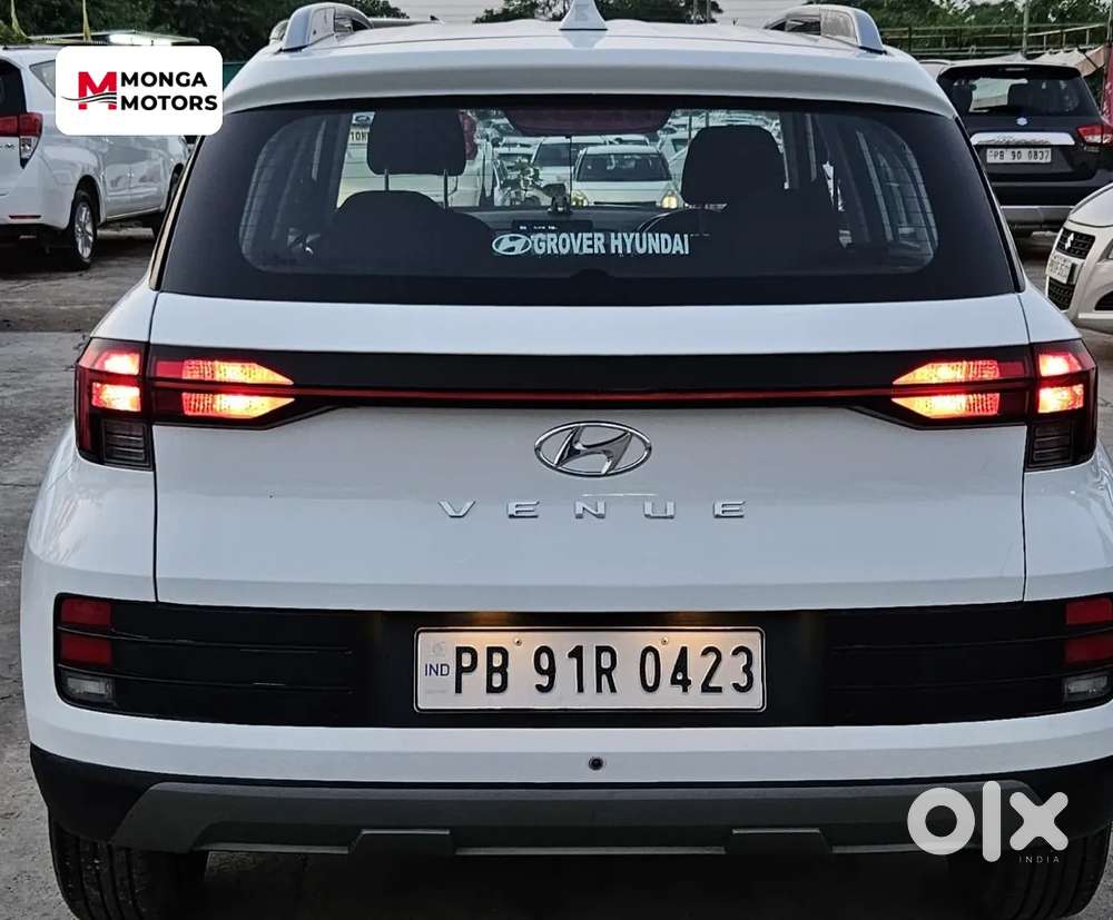 Hyundai Venue S 1.2 Petrol, 2022, Petrol