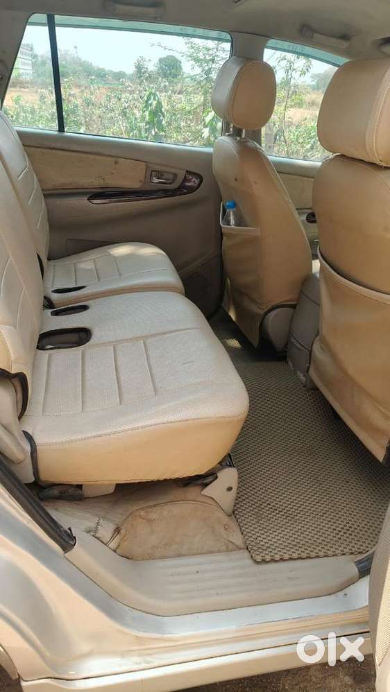 Toyota Innova 2013 Diesel Well Maintained