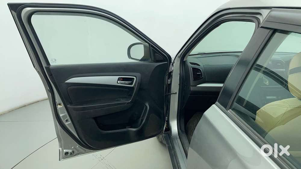 Maruti Suzuki Vitara Brezza 1.5 Zxi At, 2022, Petrol