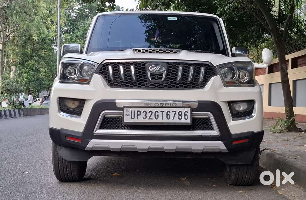 Mahindra Scorpio S10, 2015, Diesel