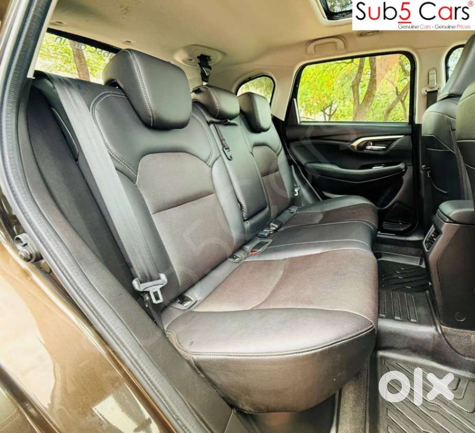 Maruti Suzuki Grand Vitara 1.5 Alpha Plus Intelligent Hybrid Ecvt, 2..