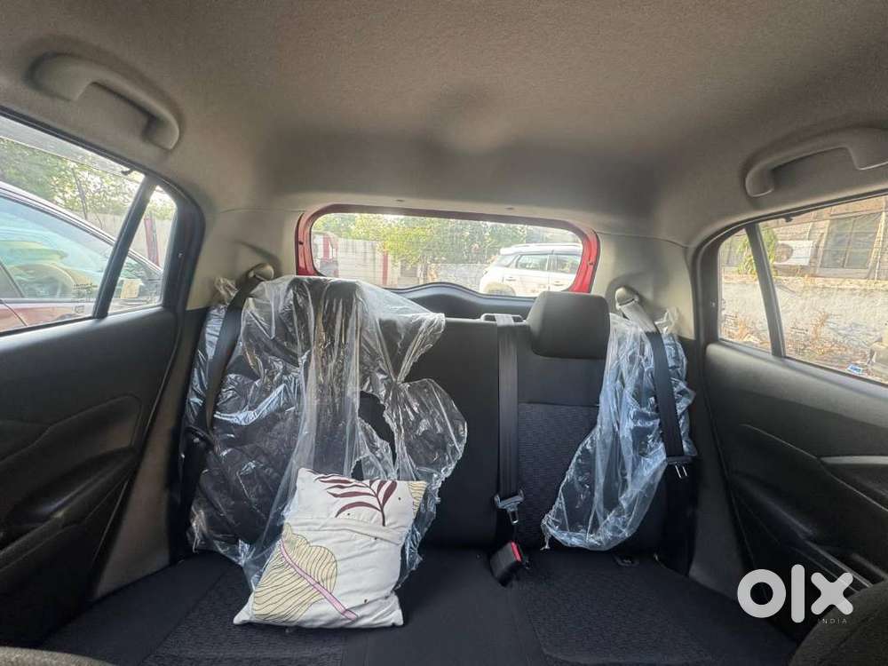 Maruti Suzuki Swift 2024 Petrol (non Negotiable)