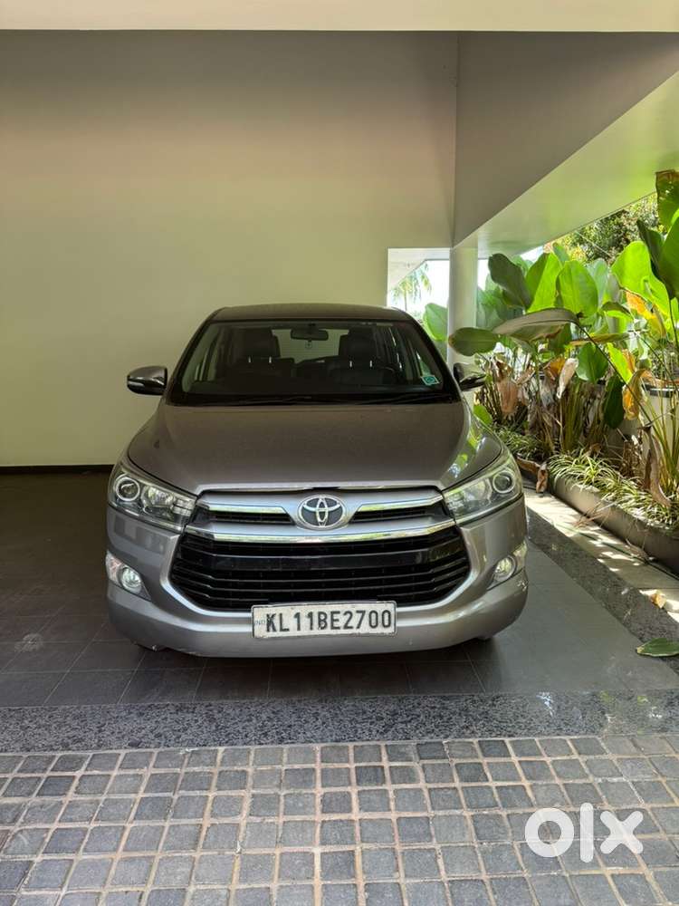 2016 Toyota Innova Crysta Z Option.