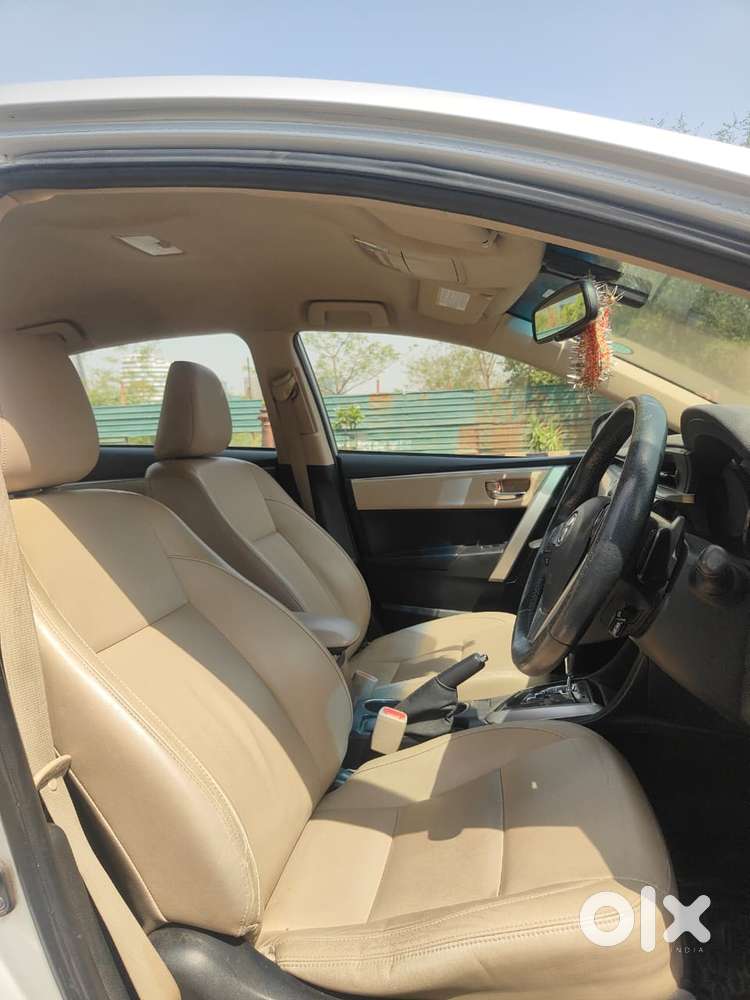 Toyota Corolla Altis 1.8 J, 2017, Petrol