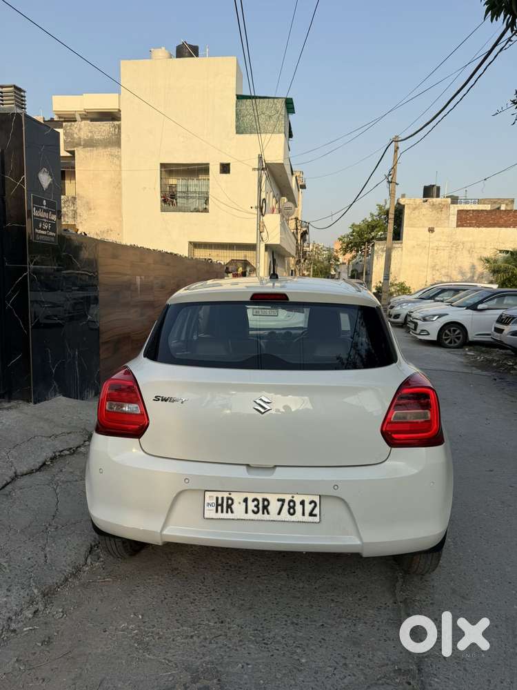 Maruti Suzuki Swift 1.2 Vxi (o), 2021, Petrol