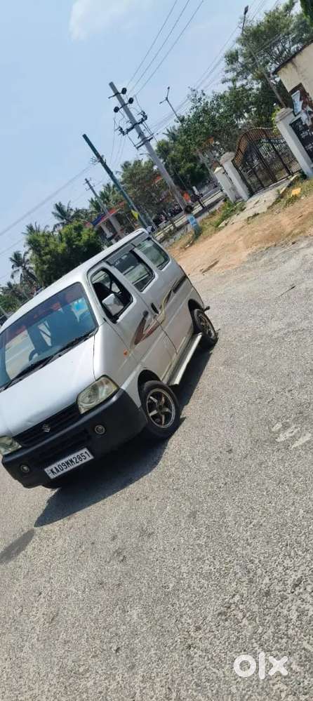 Maruti Suzuki Eeco 2011