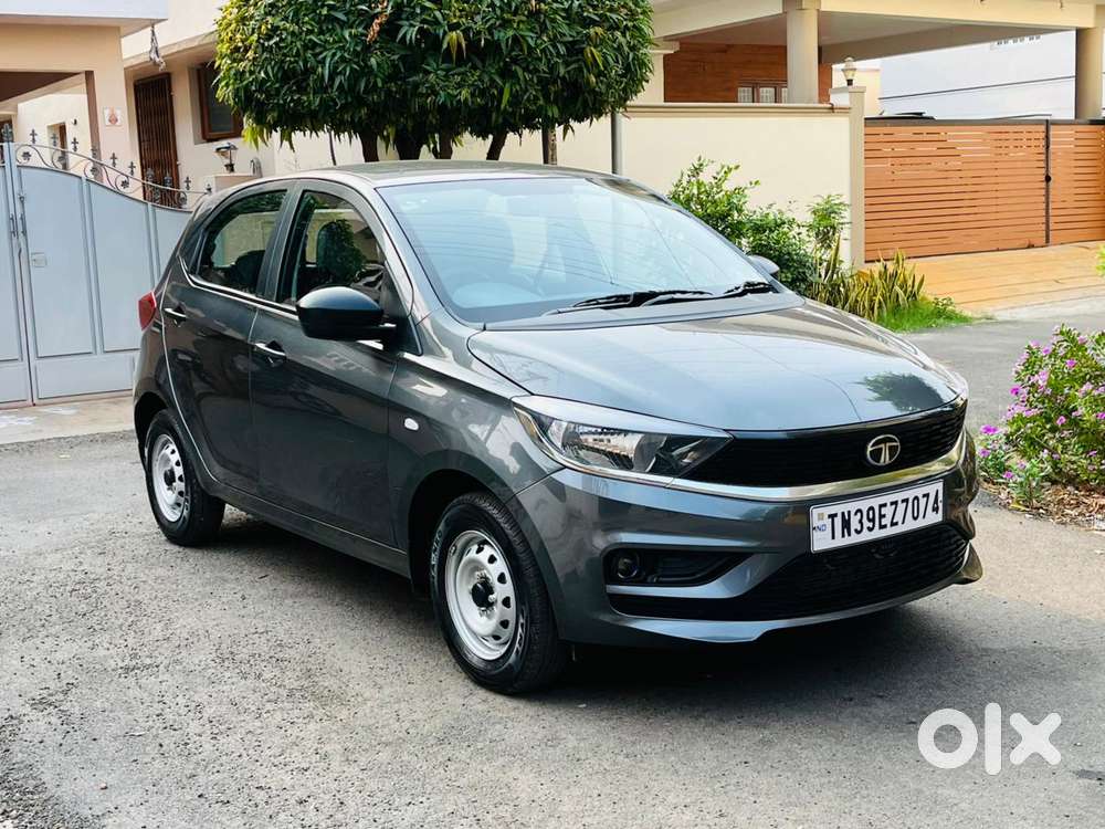 Tata Tiago 1.2 Revotron Xm, 2025, Petrol