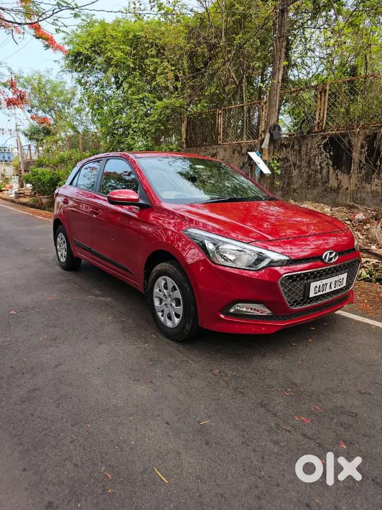 Hyundai I20 2016 Petrol 130000 Km Driven