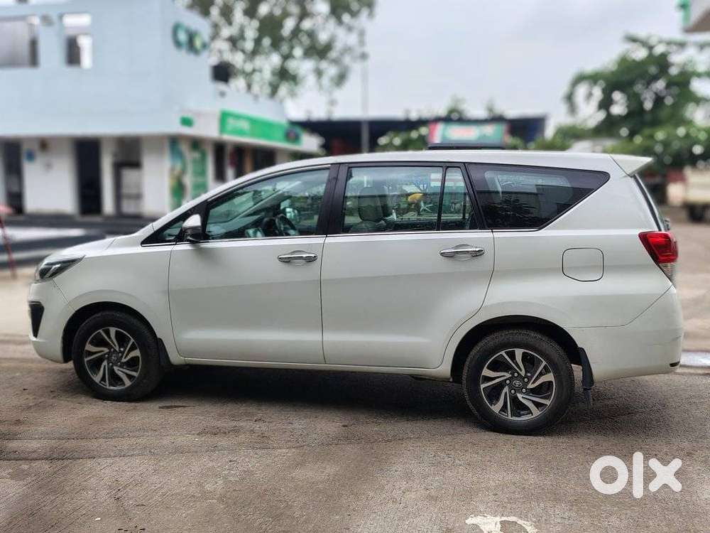 Toyota Innova Crysta 2.4 V 8 Str, 2021, Diesel