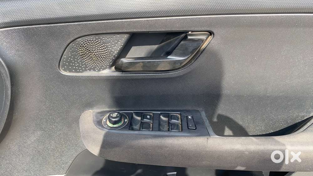 Tata Altroz 1.2 Xz Plus Petrol, 2021, Petrol