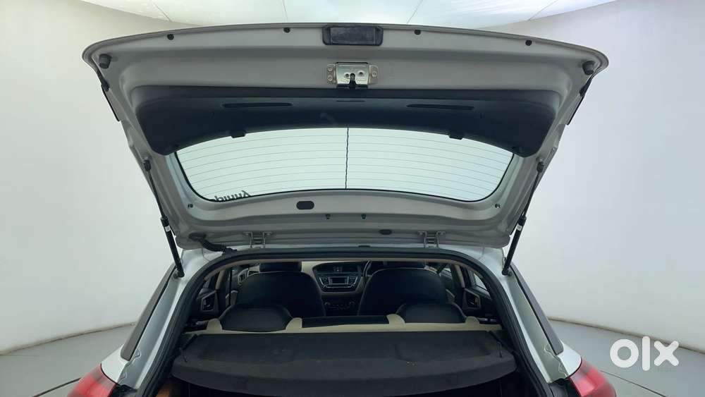 Hyundai Elite I20 [ ] 1.2 Sportz, 2015, Petrol