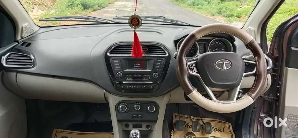 Tata Tiago Xz, 2016, Petrol
