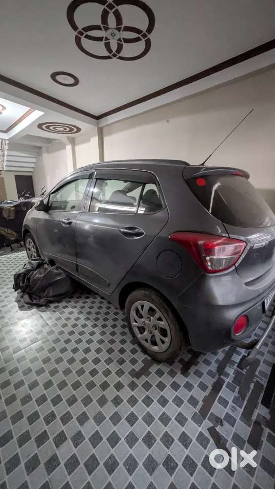 Hyundai Grand I10 2018 Sportz For Sale