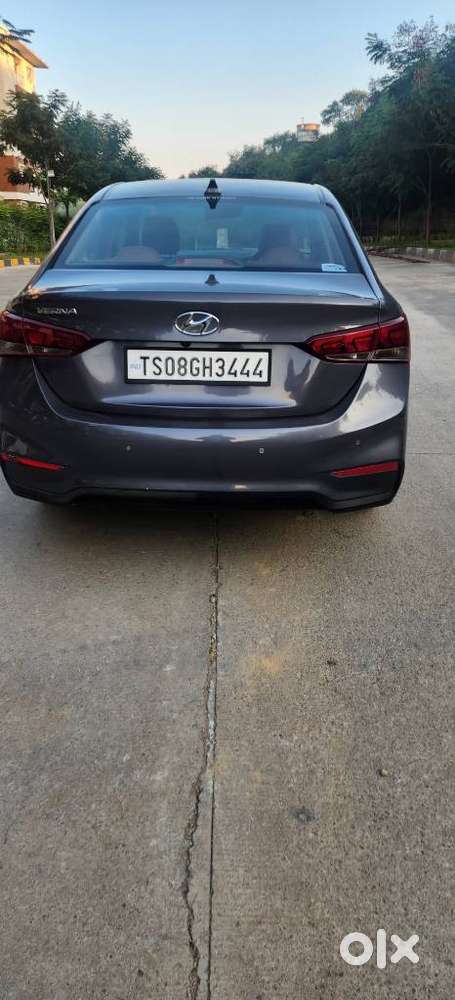 Hyundai Verna