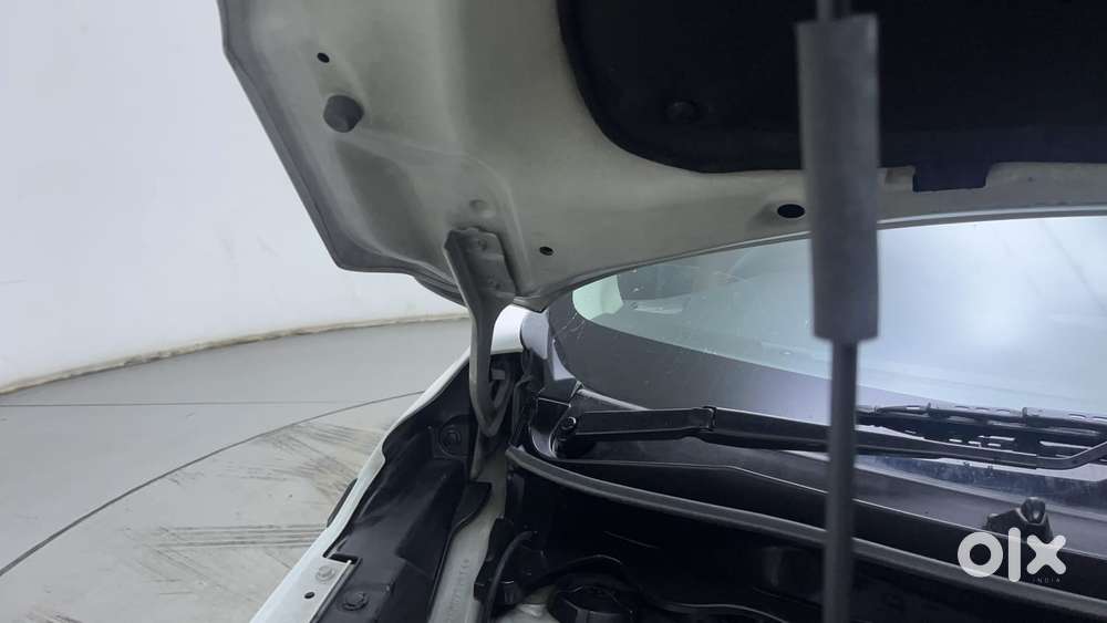 Maruti Suzuki Xl6 1.5 Alpha At, 2021, Petrol