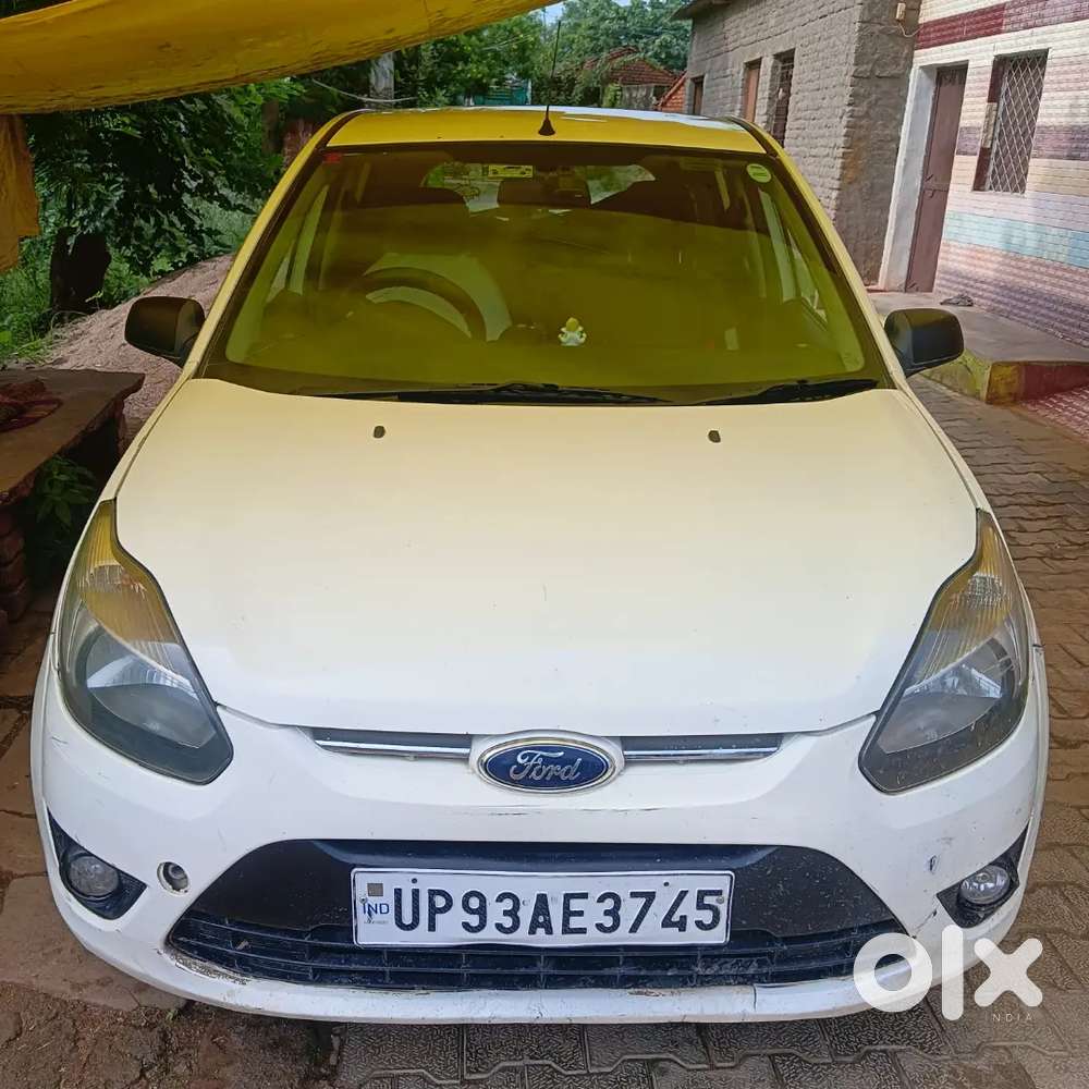 Ford Figo Diesel Titanium 2012