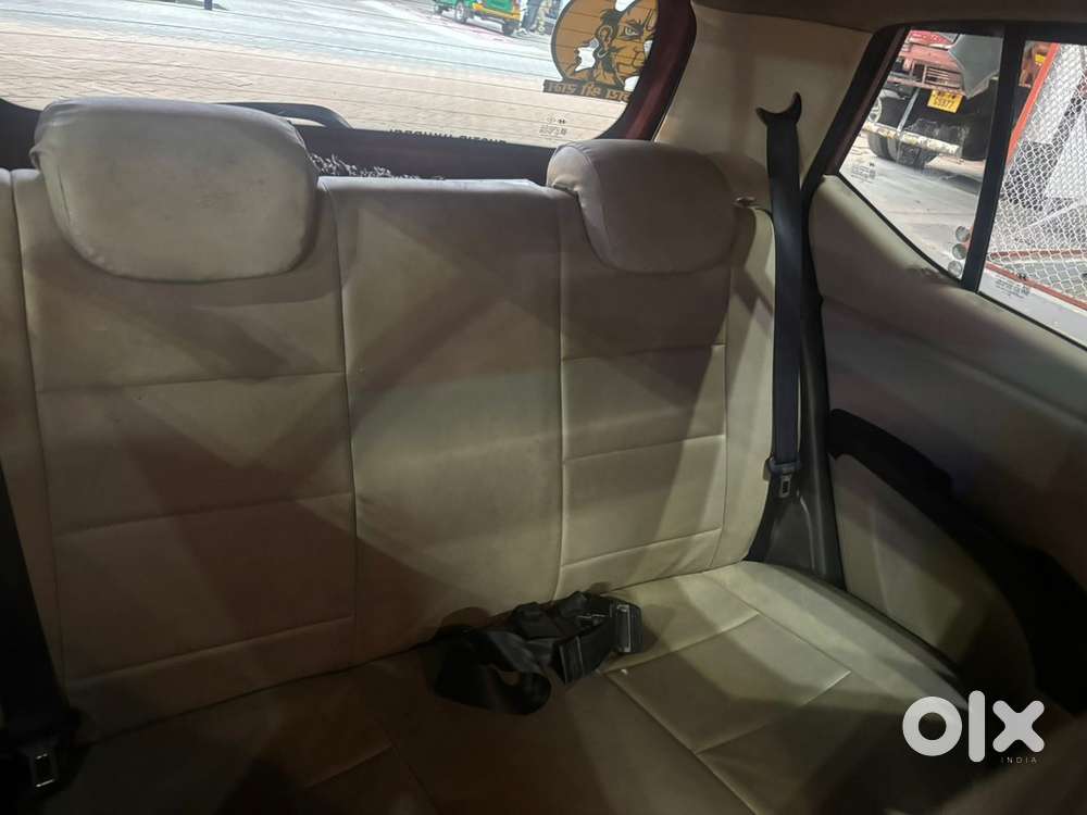 Hyundai I10 Sportz 2012