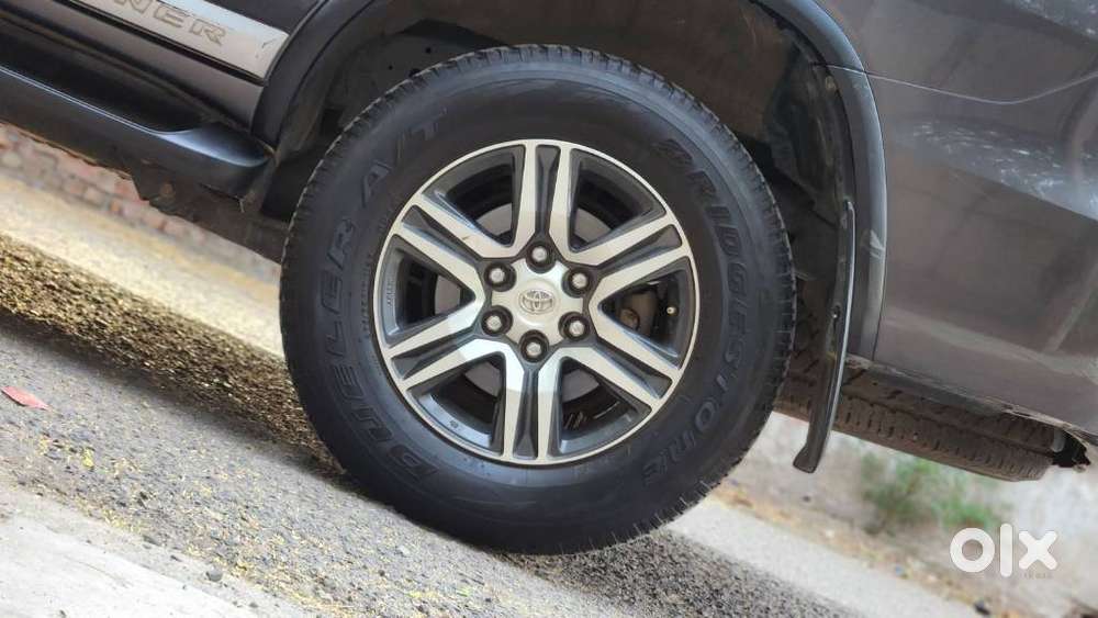 Toyota Fortuner 4x2 At 2.7 Petrol, 2018, Petrol