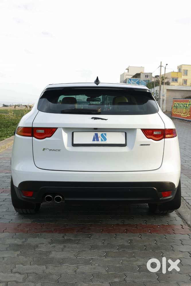 Jaguar F-pace Prestige 2.0 Petrol, 2017, Petrol