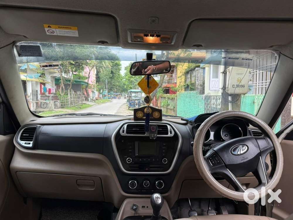 Mahindra Tuv 300 T8 Diesel