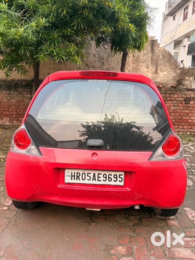 Honda Brio Petrol 2012