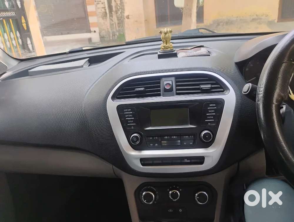 Tata Tiago 2016