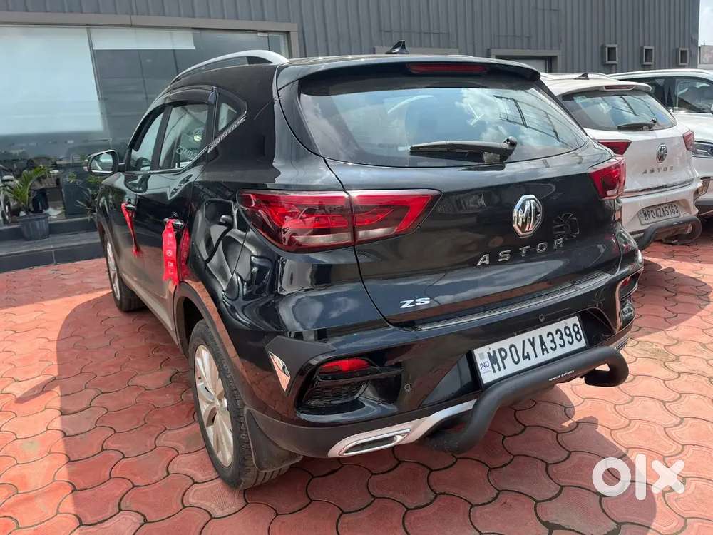 Mg Astor Select Cvt Black 2024 Petrol Well Maintained