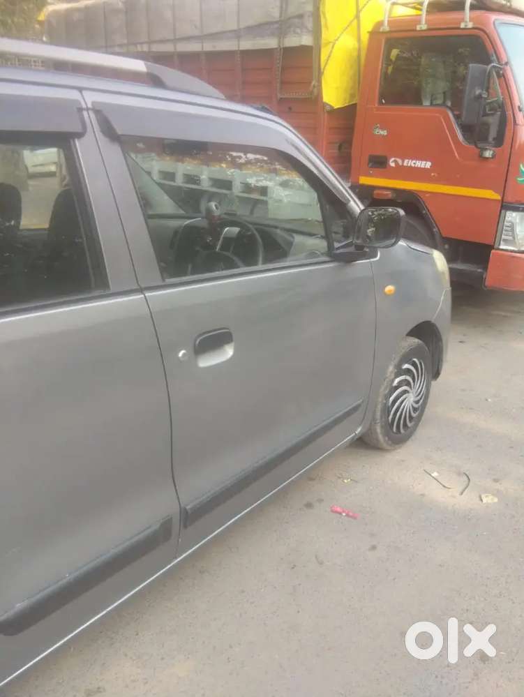 Maruti Suzuki Wagon R 1.0 2015 October Petrol Owner
