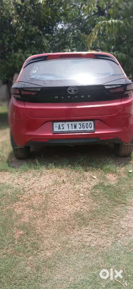 Tata Altroz 1.2 Xt 2022 Petrol Automatic