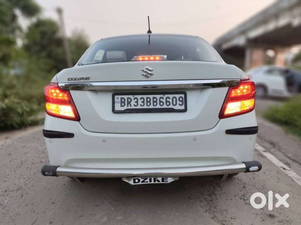 Maruti Suzuki Dzire 1.2 Vxi, 2023, Petrol