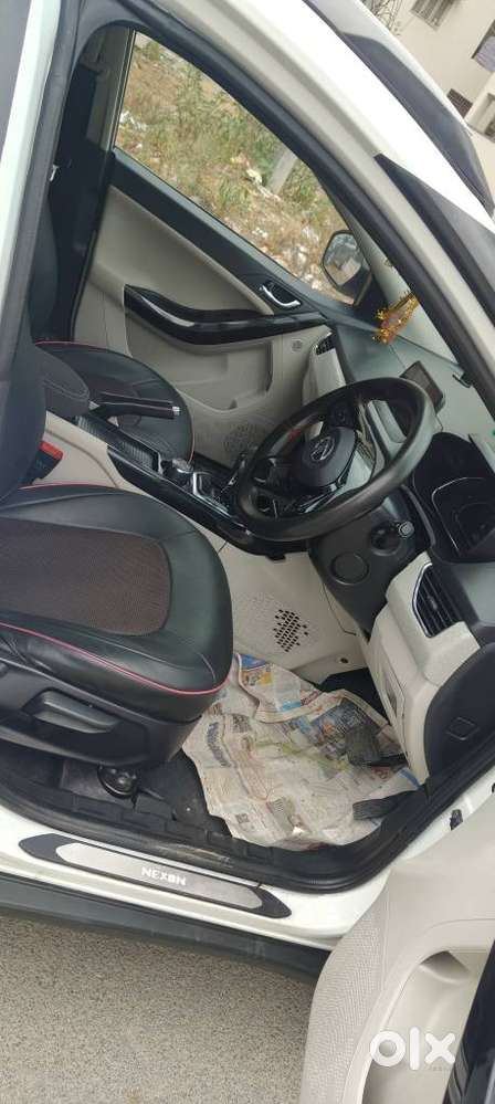 Tata Nexon 1.2 Revotron Xza Plus Luxs Red Dark Edition Amt, 2022, Pe..