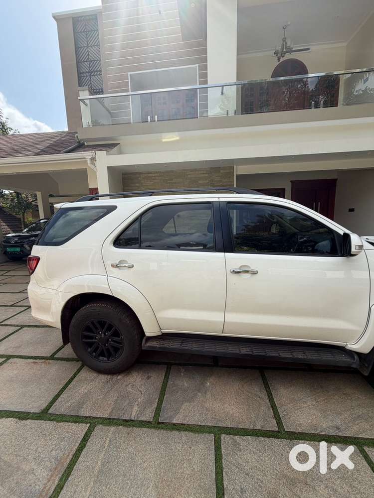Toyota Fortuner Diesel 2015