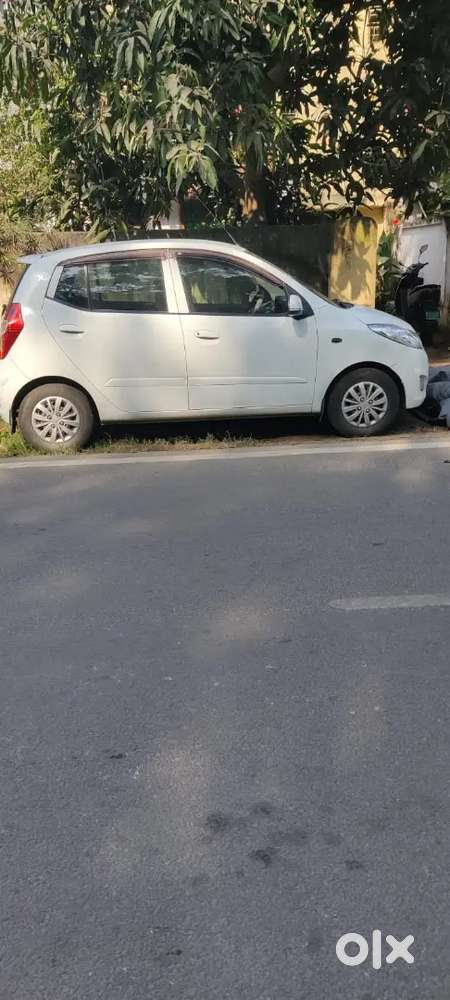 Hyundai I10 Sportz 2013
